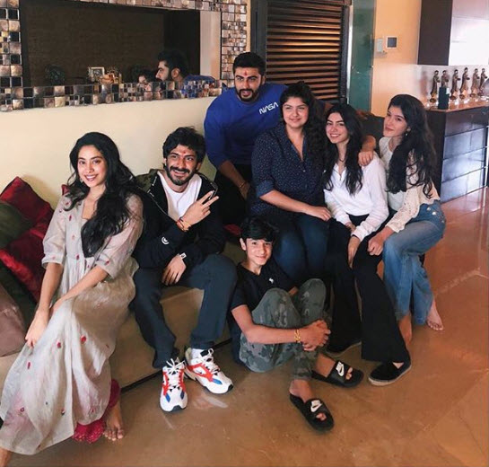 Arjun Kapoor, Anshula Kapoor, Janhvi Kapoor and Khushi Kapoor