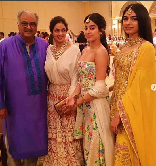 Khushi Kapoor Family