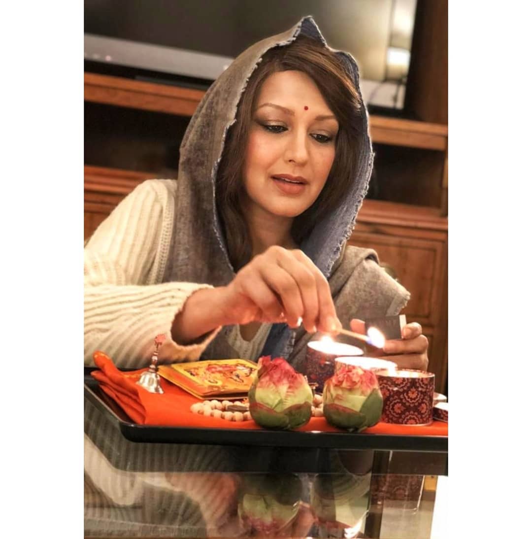 Sonali Bendre Diwali Puja Pics