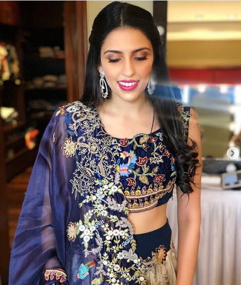 Shloka Mehta in Anamika Khanna