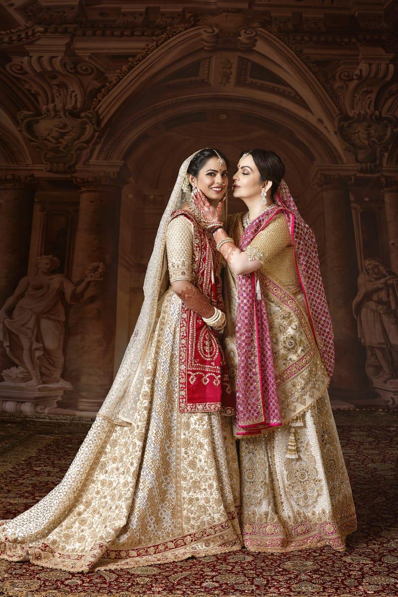 Isha Ambani and Nita Ambani