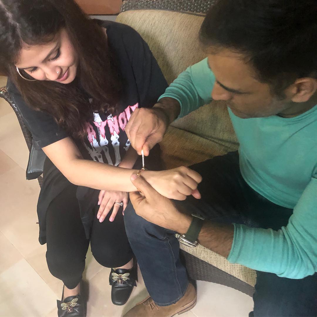 Mahendra Singh Dhoni and Sakshi Singh Dhoni