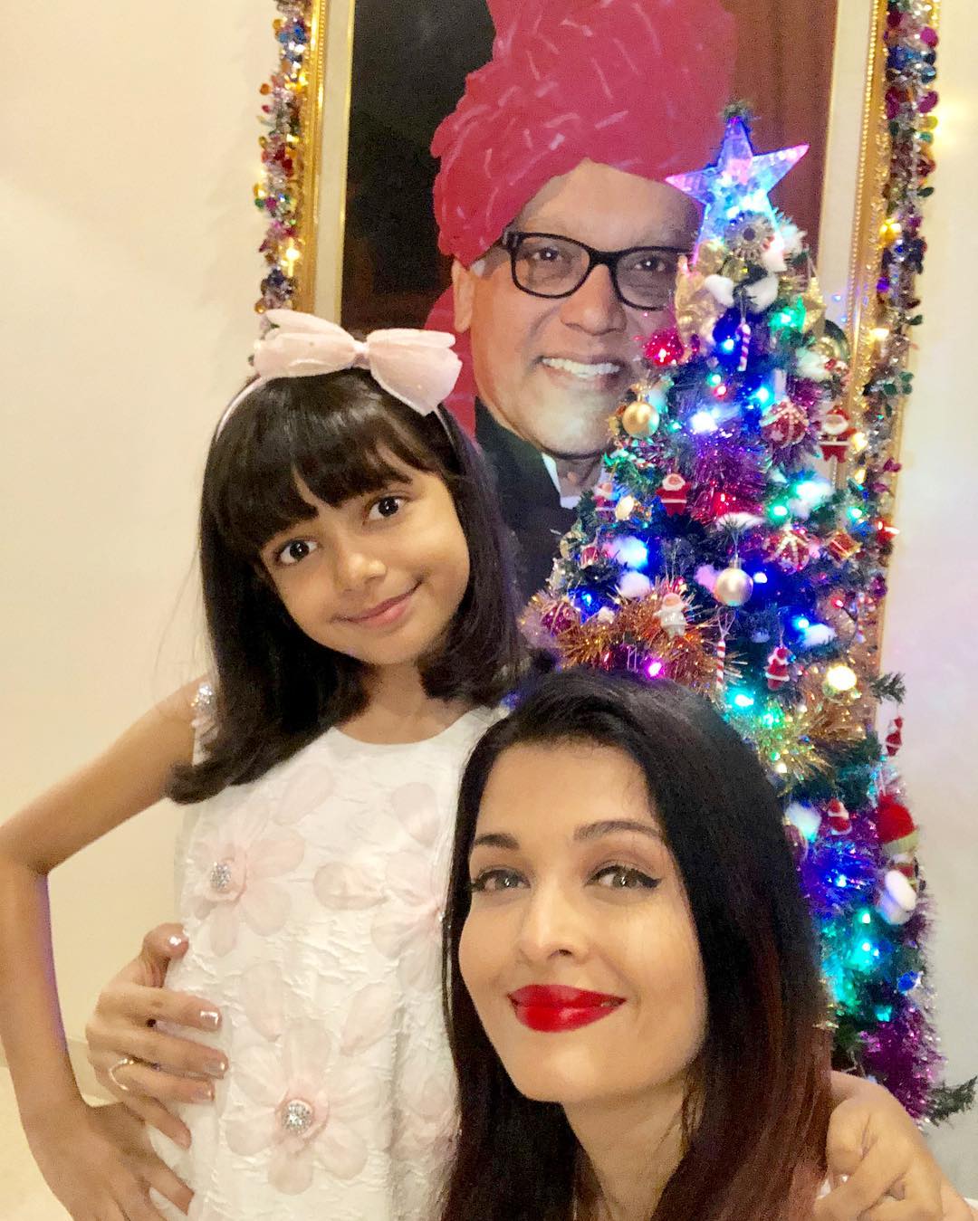 Aishwarya Rai Bachchan and Aaradhya Bachchan