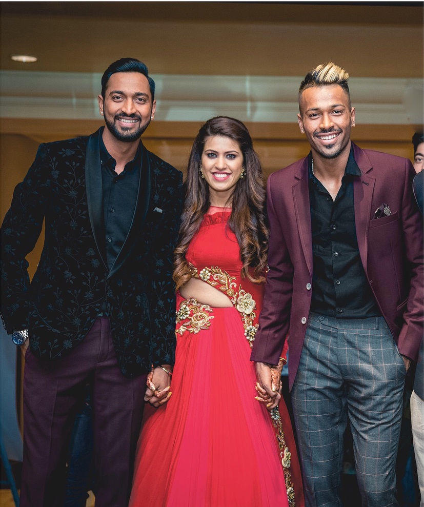 Krunal Pandya Hardik Pandya Pankhuri Sharma