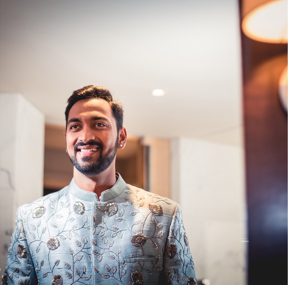 Krunal Pandya Pankhuri Sharma