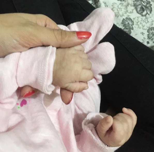 Chahatt Khanna's little daughter Amaira