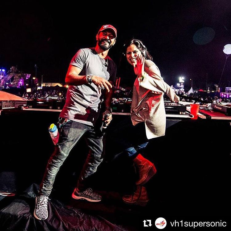 Nikhil Chinapa with wife Pearl