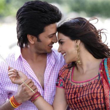 Genelia Riteish Adorable Moments