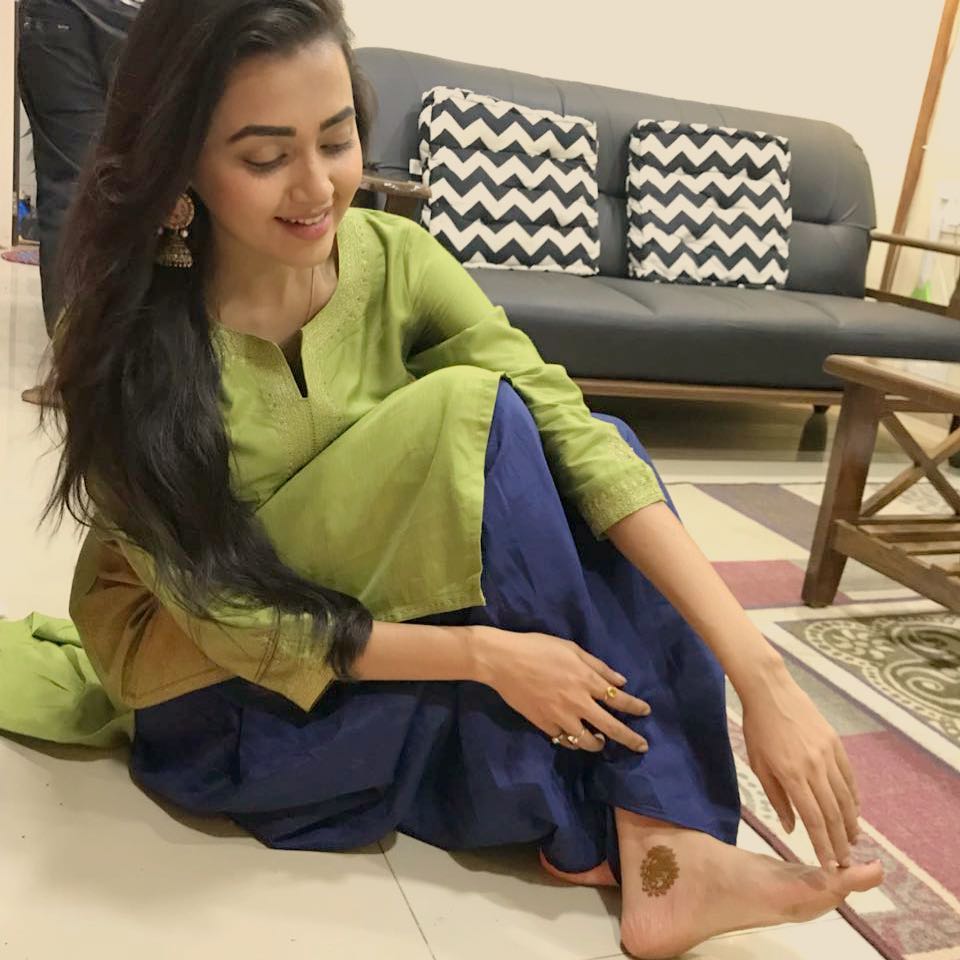 Tejasswi Prakash Fashion