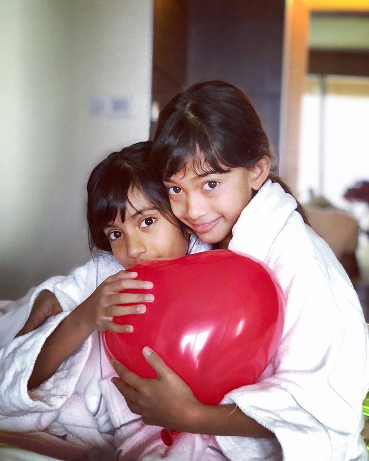 Farah Khan and her triplets