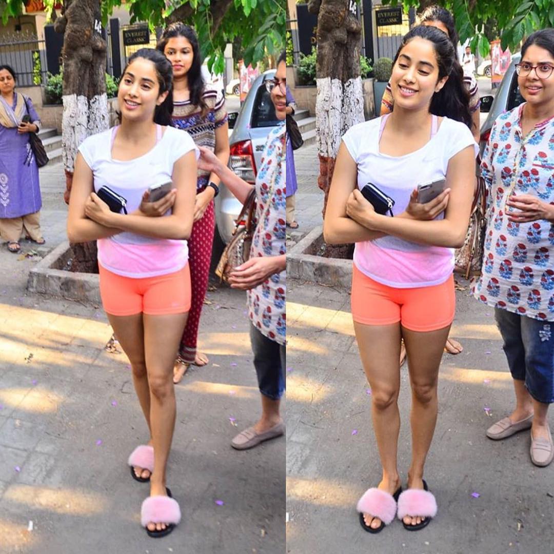 Janhvi Kapoor Spotted Outside Anita Dongre's Store