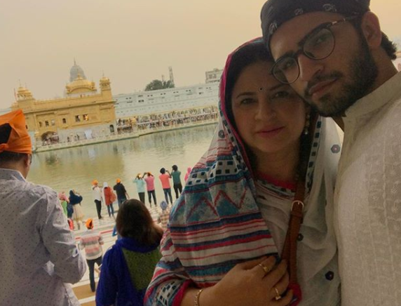 Kunickaa with her son