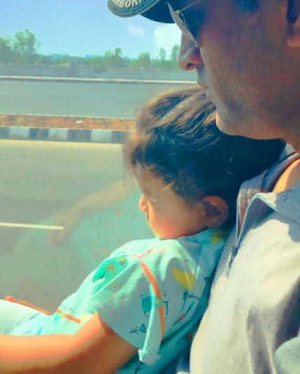 MS Dhoni and Ziva Dhoni