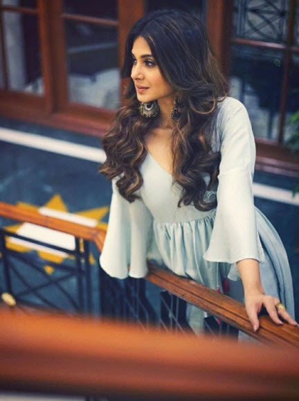 Hairstyles That Lead To Hair Damage