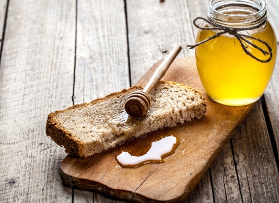 8 Best Homemade Face Packs For Brides With Dry Skin