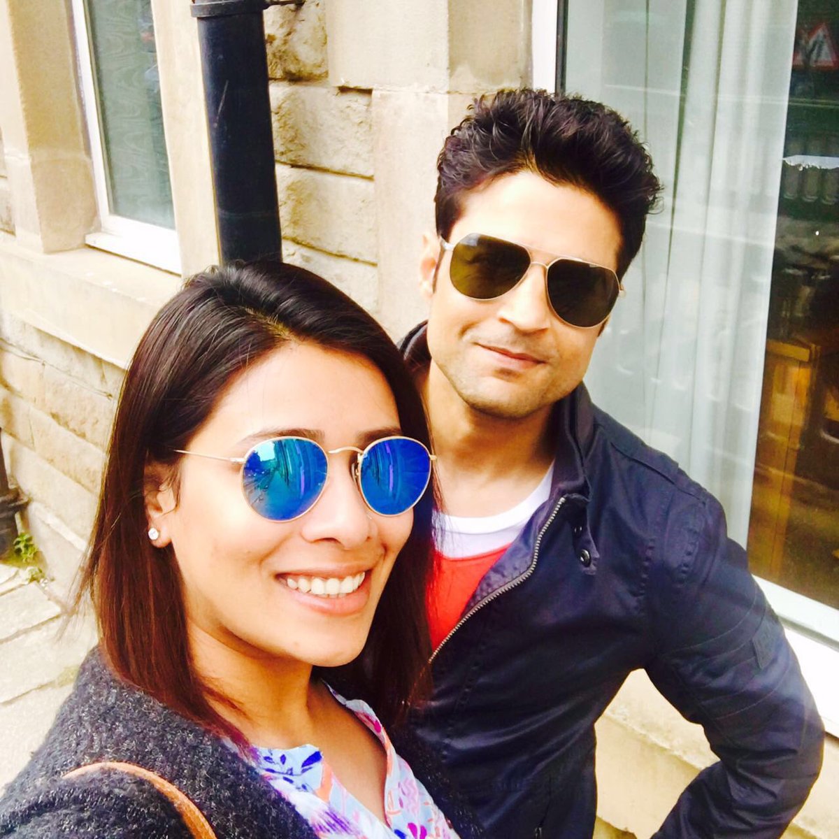 Rajeev Khandelwal and Manjiri Kamtikar