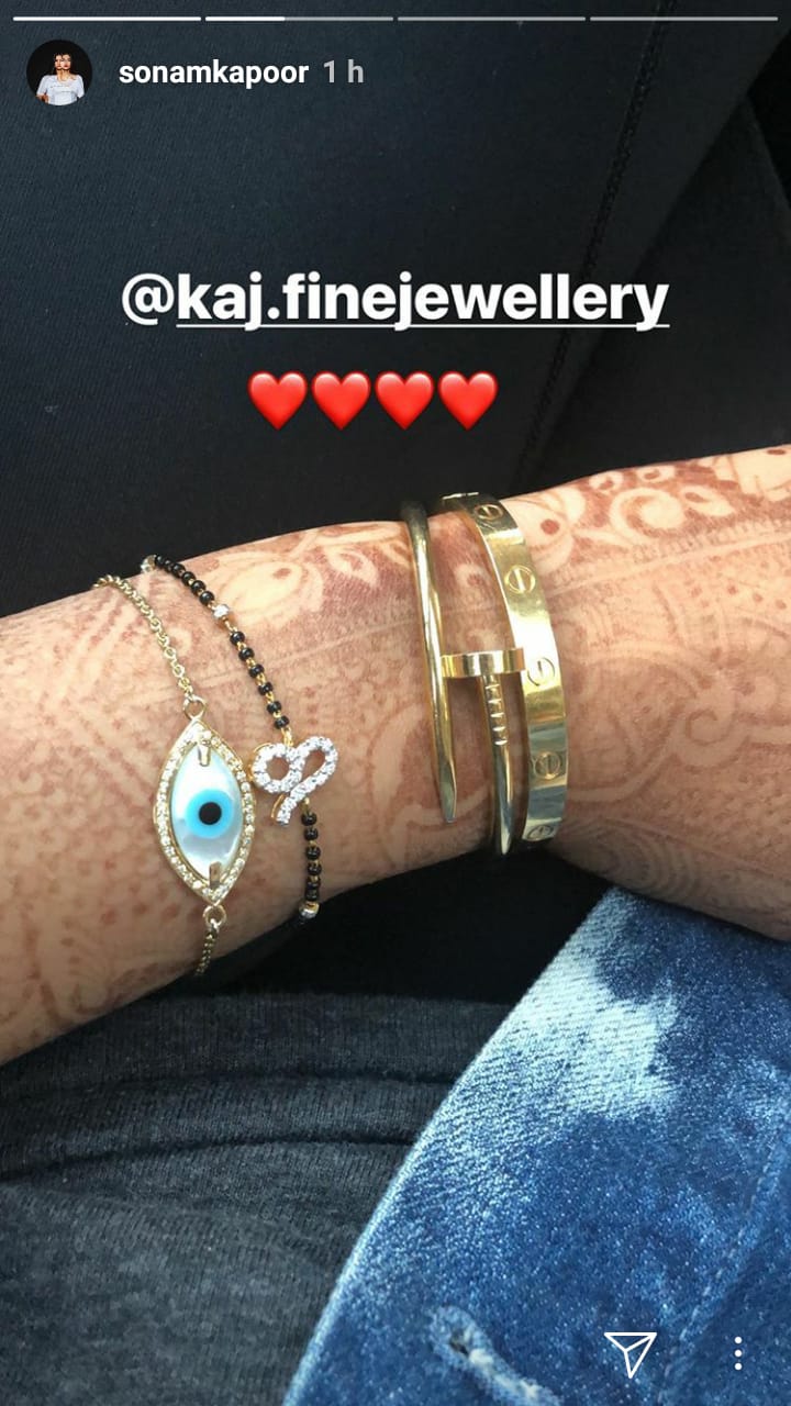 Sonam Kapoor mangalsutra