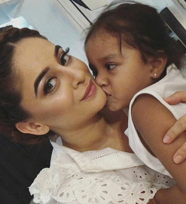 Mahhi and kids