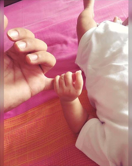 Jay Soni shares first picture with baby