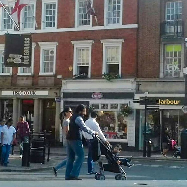 Kareena Kapoor Khan, Saif Ali Khan and Taimur Ali Khan