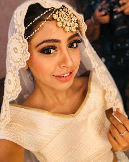 Niti Taylor 