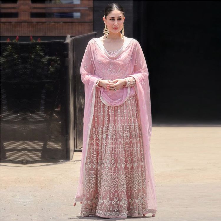 Kareena Kapoor Khan In Anita Dongre