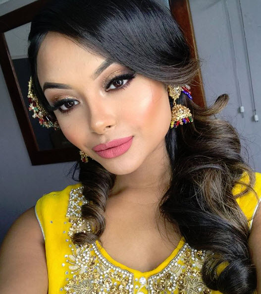 Harry potter actress afshad azad gets married in muslim ceremony