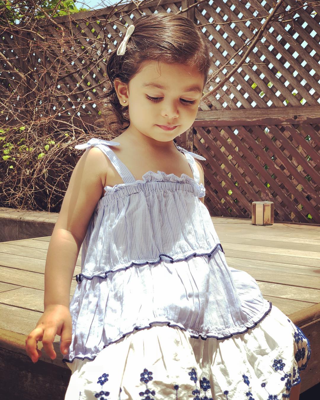 Mira Rajput Accompanies Misha Kapoor Back Home After School