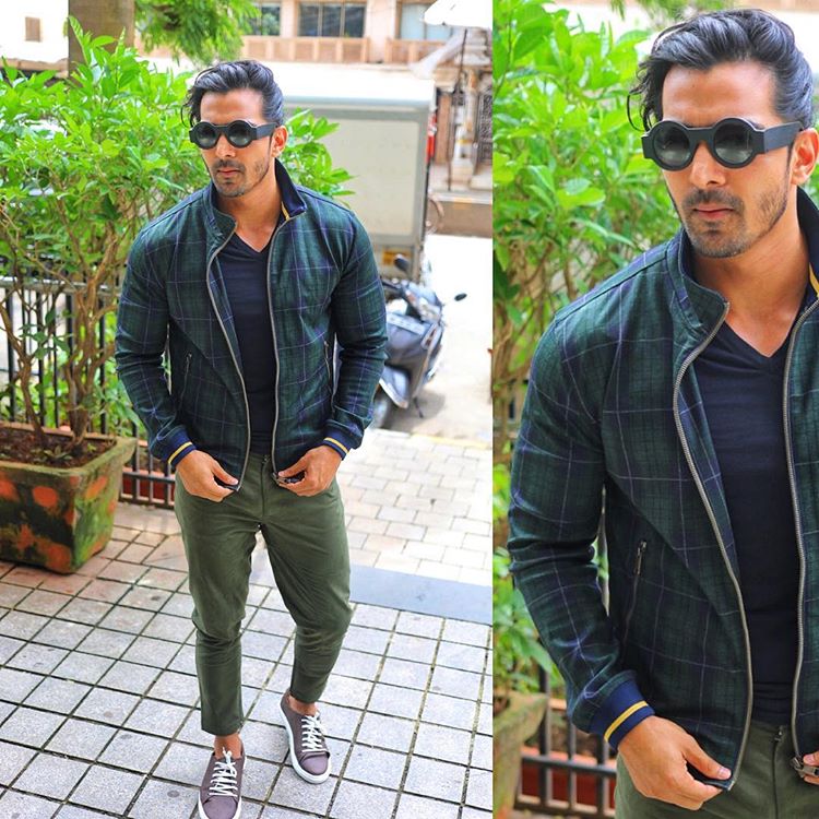 Kim Sharma Has Found Love In Harshvardhan Rane