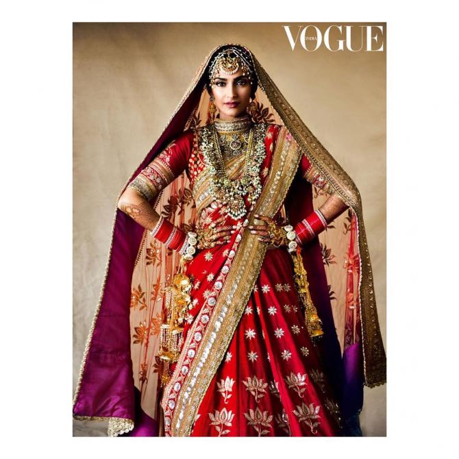 Anand Ahuja Would Not Let Go Of Wifey Sonam Kapoor Dupatta