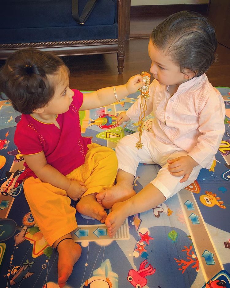 Taimur Ali Khan and Inaaya Naumi Kemmu