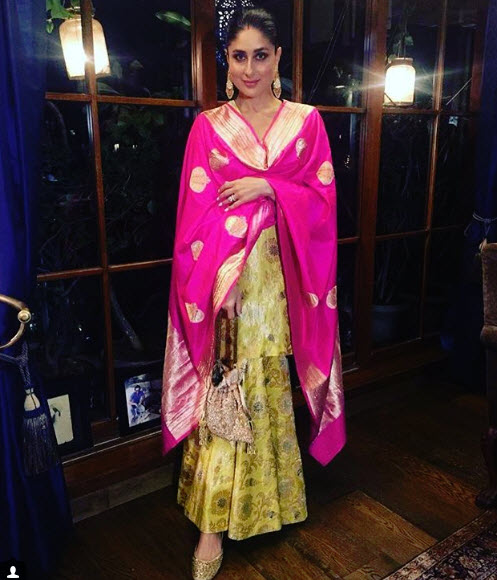 Kareena Kapoor khan and karisma Kapoor twins at ambanis ganesh Chaturthi