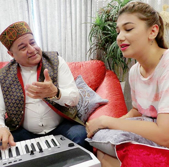 Anup Jalota and Jasleen Kaur