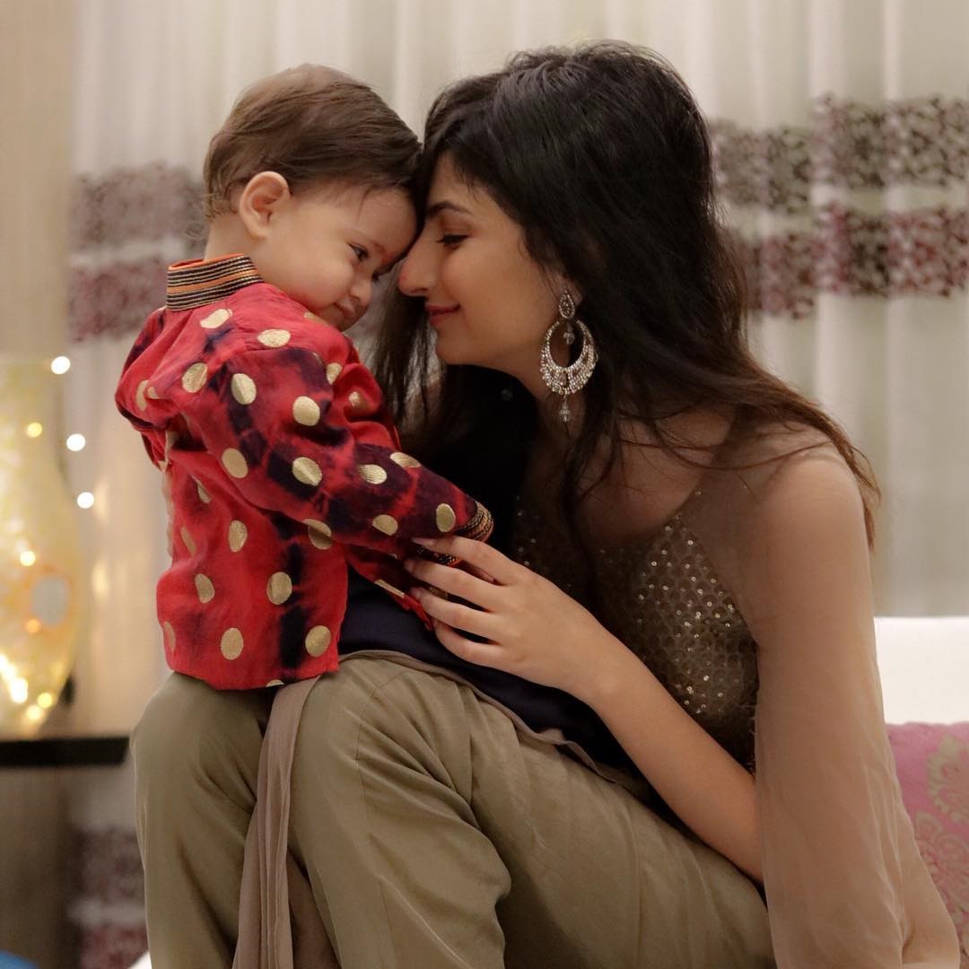 Reyansh Kohli Practices Yoga With Sister Palak Chaudhary