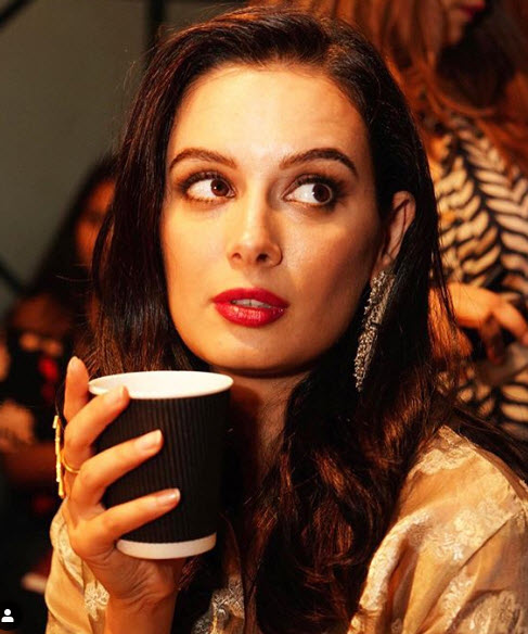 Evelyn Sharma