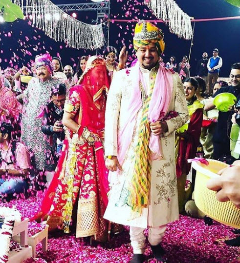 Mohena Kumari Singh and Suyesh Rawat phere