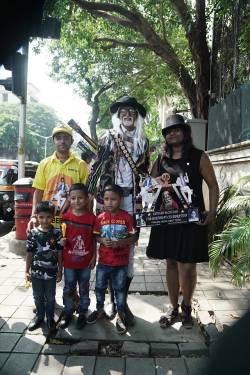 Amitabh Bachchan fans