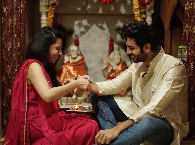 Kartik Aaryan and Kritika Tiwari