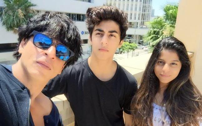 Shah Rukh Khan, Aryan Khan and Suhana Khan