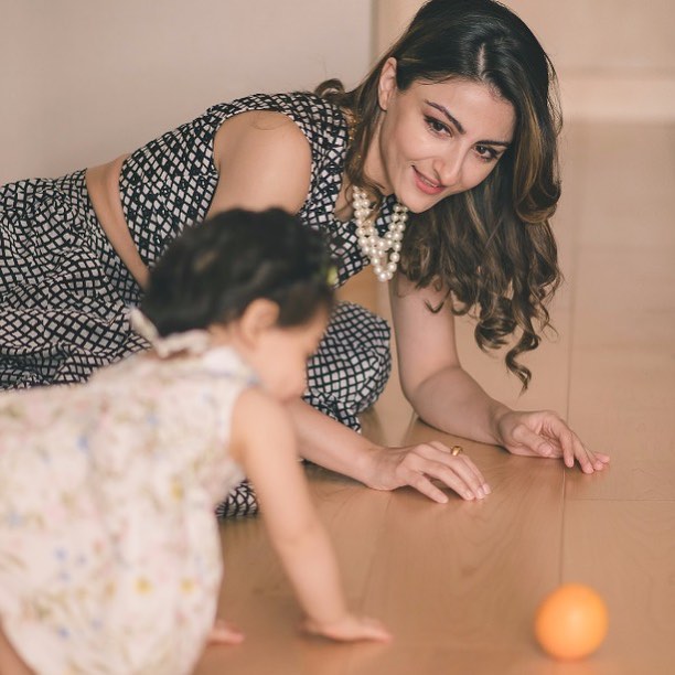 Soha Ali Khan and Inaaya Naumi Kemmu