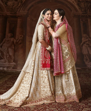 Nita Ambani and Isha Ambani Piramal