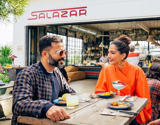 Sonam Kapoor dines with husband anand ahuja