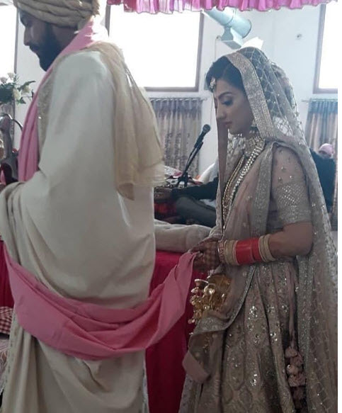 Lovey Sasan Gets Married To Long-Time Boyfriend, Koushik