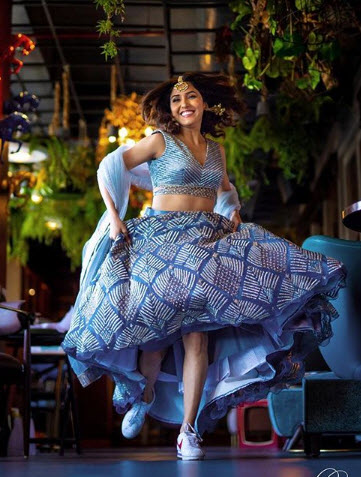 Neeti Mohan And Sisters From Her Bachelorette Shoot