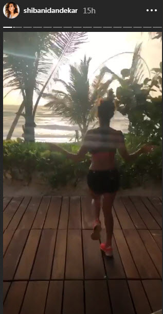 Farhan Akhtar Muse Shibani Dandekar Holiday