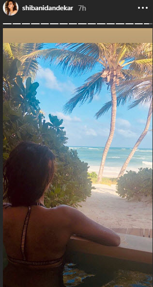 Farhan Akhtar Muse Shibani Dandekar Holiday