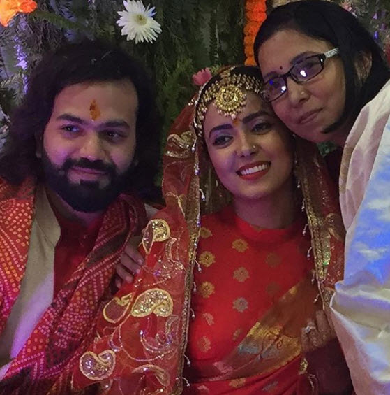 Richa and Jigar engagement