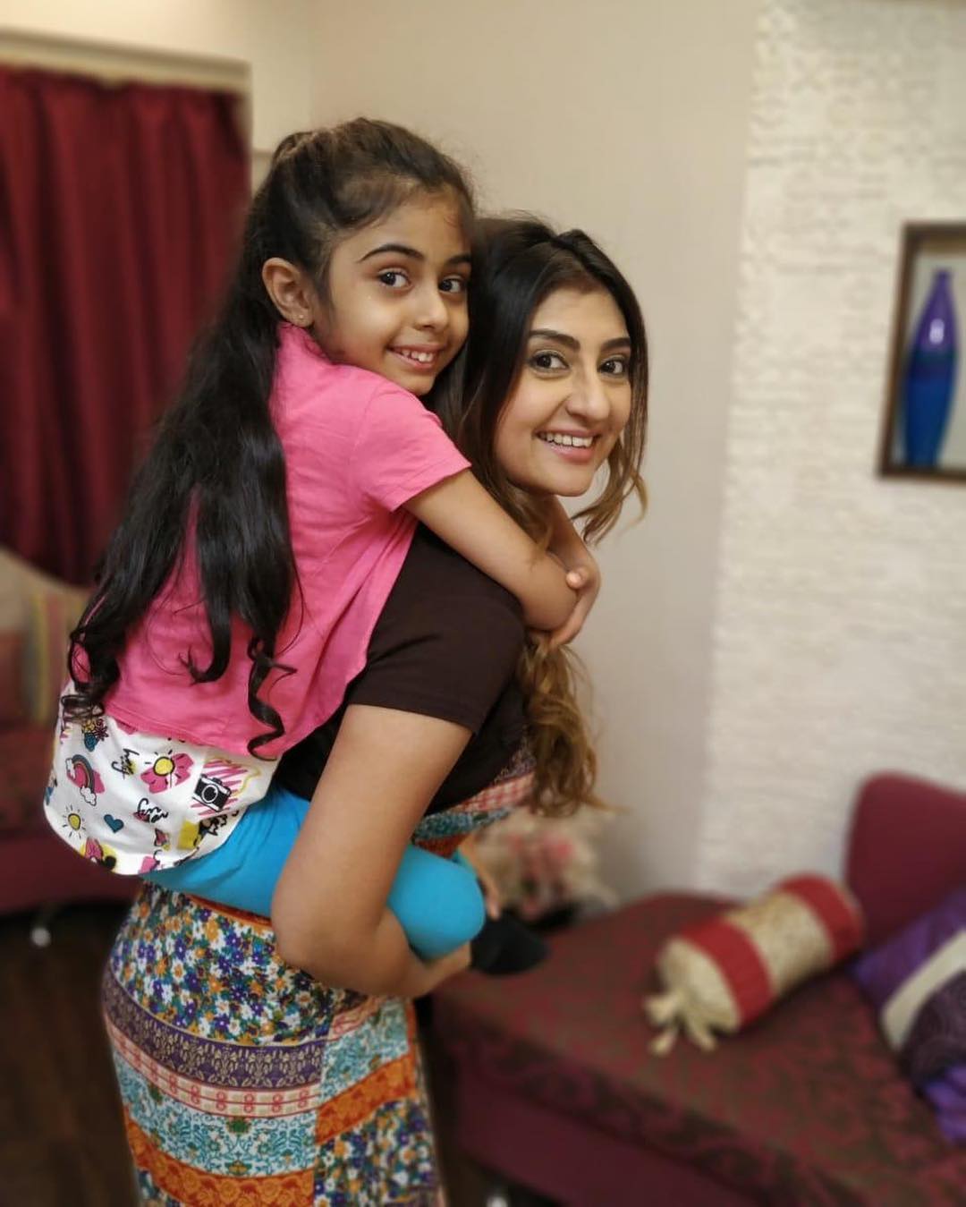 Juhi Parmar and her daughter Samairra