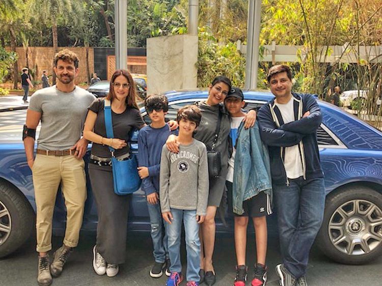Suzzane And Hrithik And Sonali Lunch Date