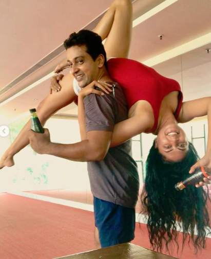 Kavita Kaushik and Ronnit Biswas